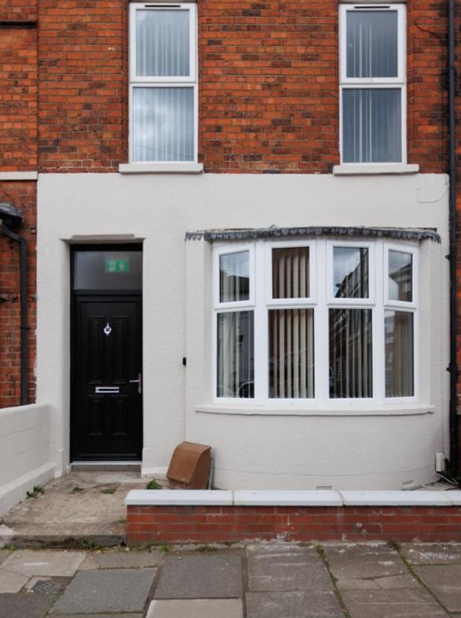 Chic Studio Apartment Central Belfast Sleeps 2. Exterior photo