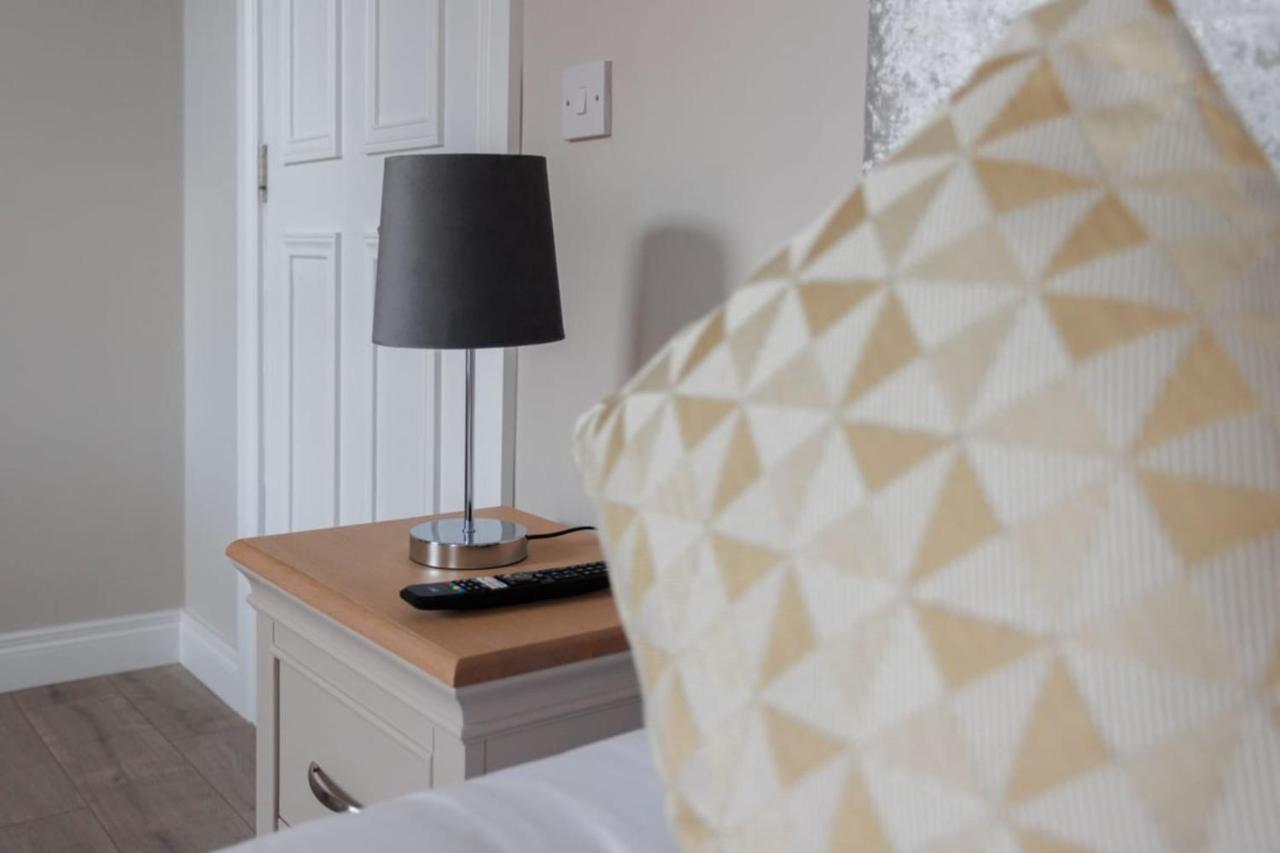 Chic Studio Apartment Central Belfast Sleeps 2. Exterior photo