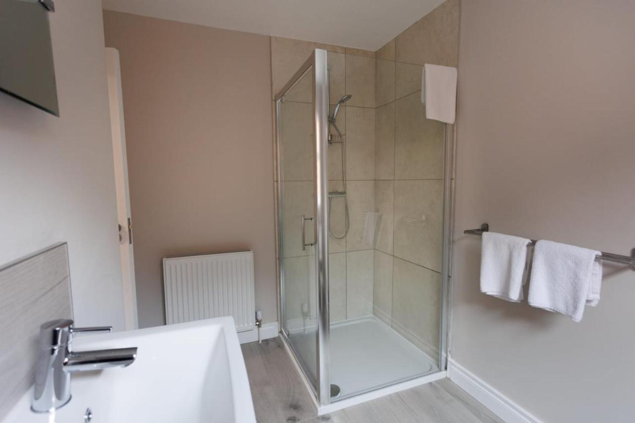 Chic Studio Apartment Central Belfast Sleeps 2. Exterior photo