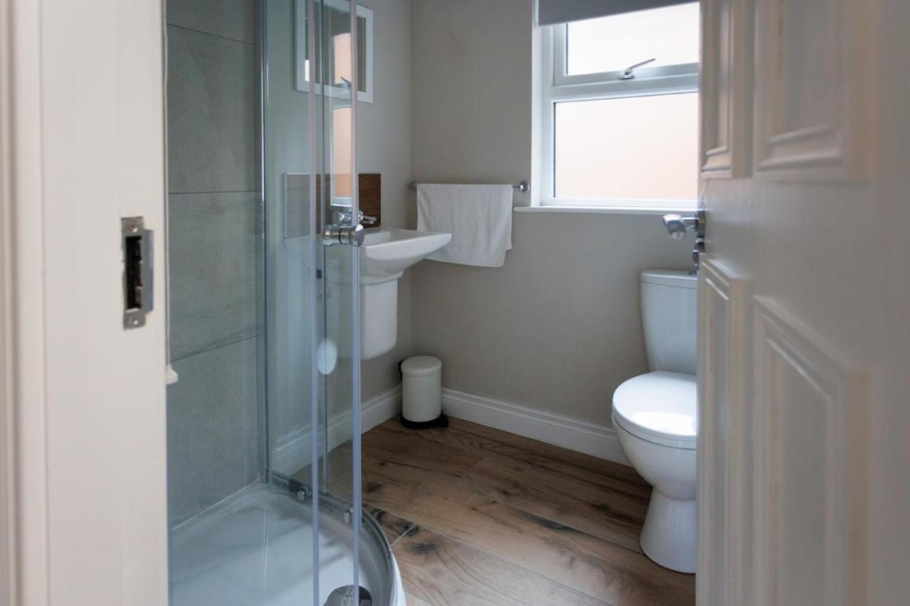 Chic Studio Apartment Central Belfast Sleeps 2. Exterior photo